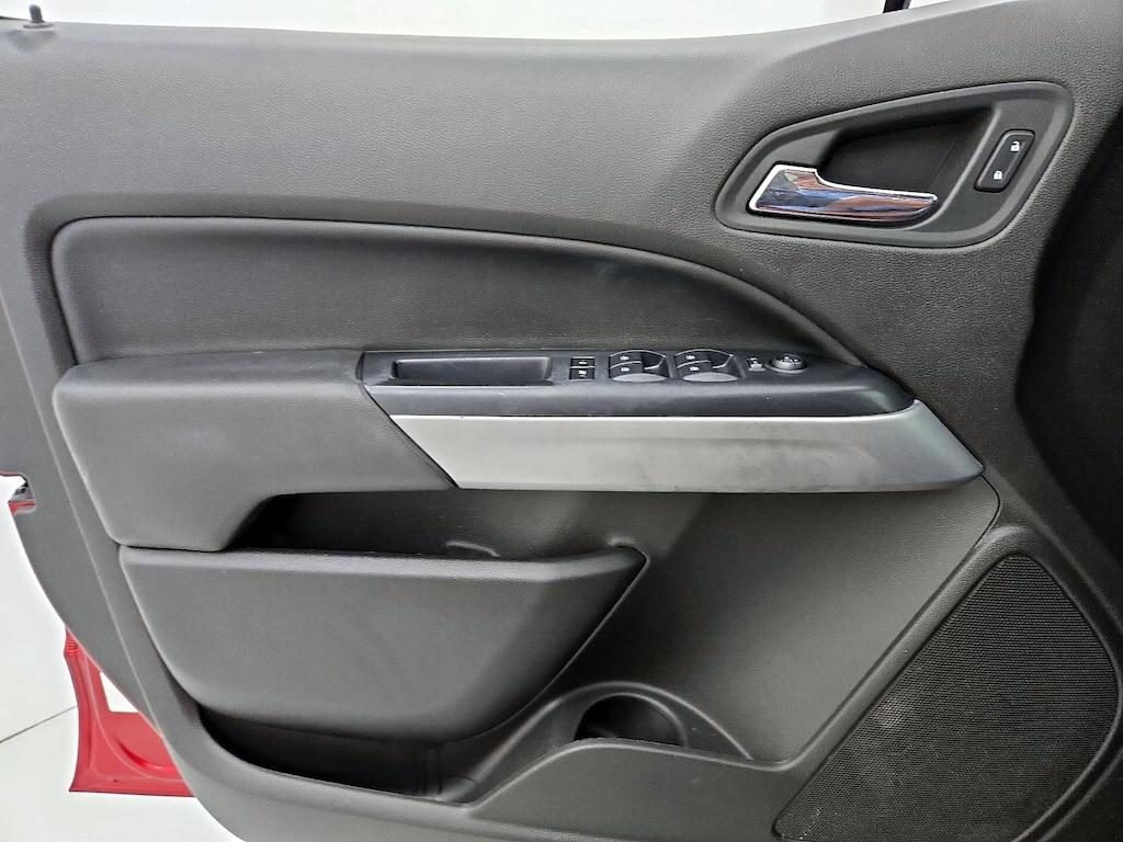 used 2015 Chevrolet Colorado car, priced at $20,998