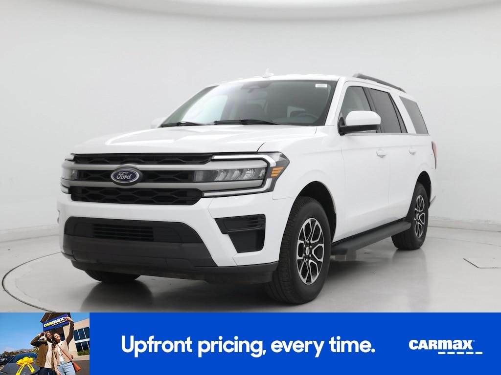 used 2024 Ford Expedition car, priced at $43,998