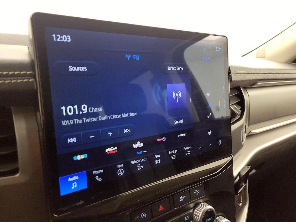 used 2024 Ford Expedition car, priced at $43,998