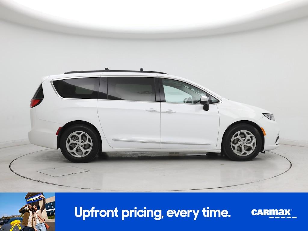 used 2023 Chrysler Pacifica car, priced at $28,998