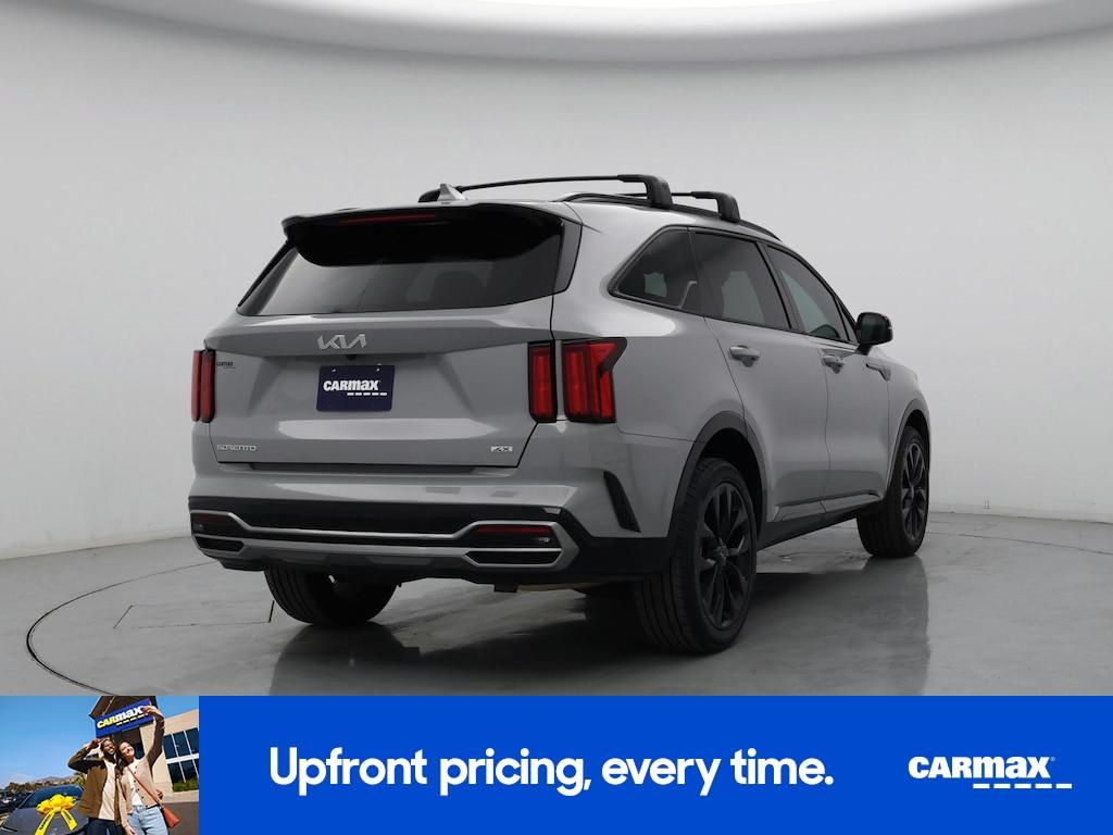 used 2023 Kia Sorento car, priced at $31,998