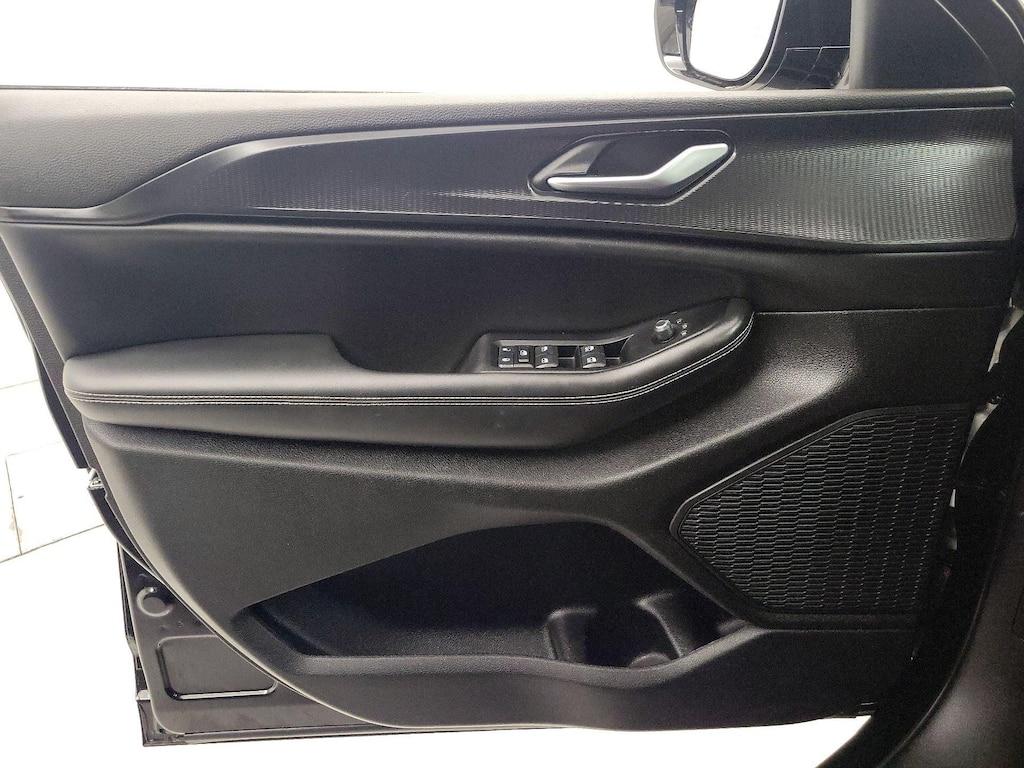 used 2023 Jeep Grand Cherokee car, priced at $31,998