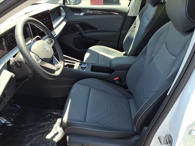 new 2026 Volkswagen Tiguan car, priced at $35,927