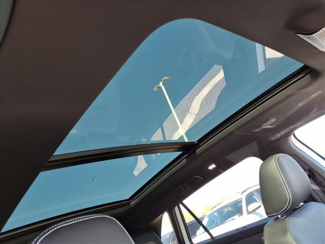 new 2026 Volkswagen Atlas Cross Sport car, priced at $46,881