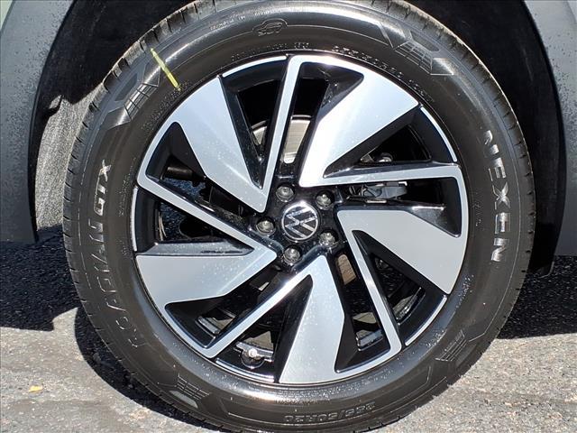 new 2026 Volkswagen Atlas car, priced at $47,380