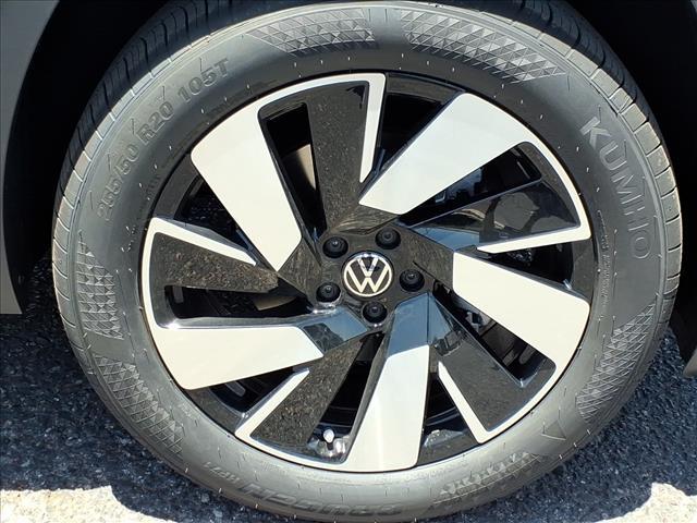 new 2026 Volkswagen Atlas Cross Sport car, priced at $45,415