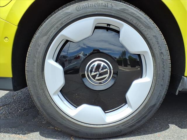 new 2025 Volkswagen ID. Buzz car, priced at $69,336