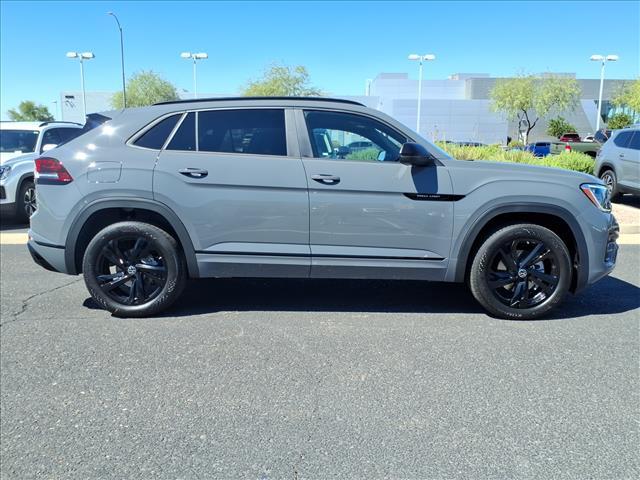 new 2026 Volkswagen Atlas Cross Sport car, priced at $51,876