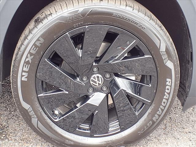 new 2026 Volkswagen Atlas car, priced at $46,829