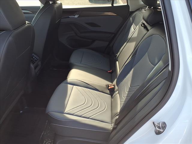 new 2026 Volkswagen Tiguan car, priced at $35,927