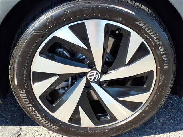 used 2022 Volkswagen ID.4 car, priced at $23,597