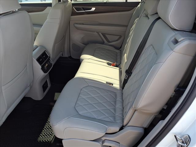 new 2026 Volkswagen Atlas car, priced at $56,109