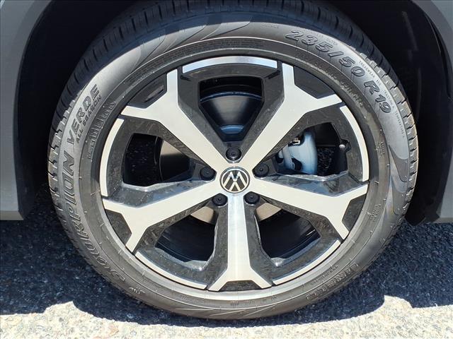 new 2026 Volkswagen Tiguan car, priced at $34,727