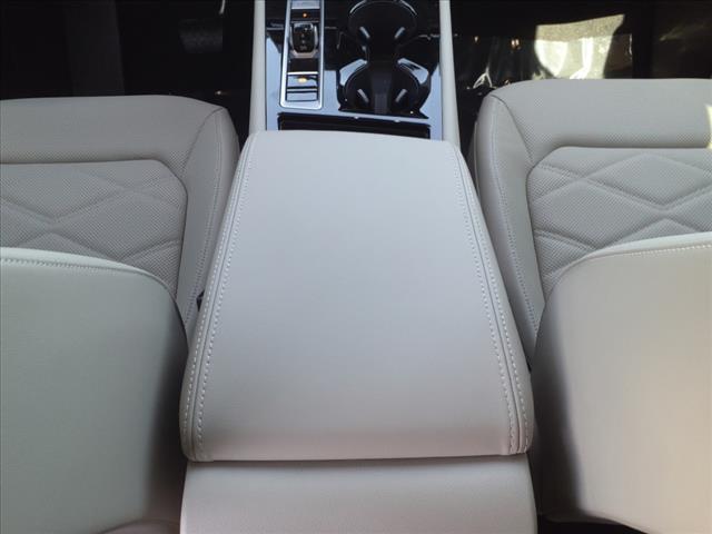 new 2026 Volkswagen Atlas car, priced at $44,998