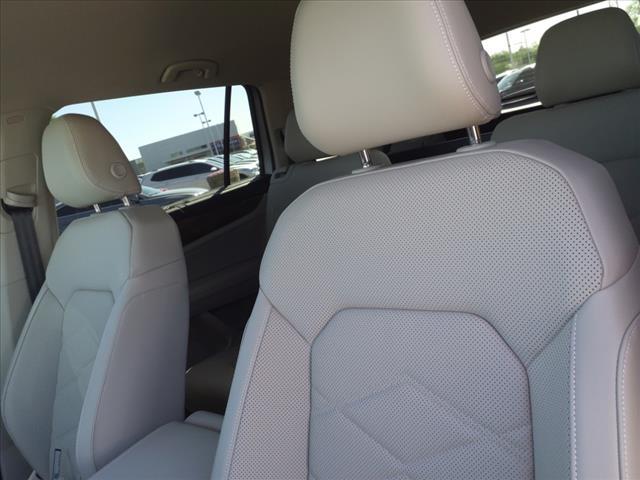 new 2026 Volkswagen Atlas car, priced at $44,998