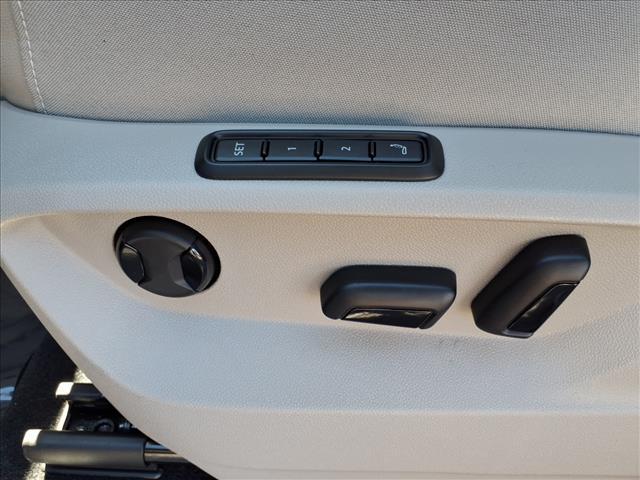 new 2026 Volkswagen Atlas car, priced at $56,109