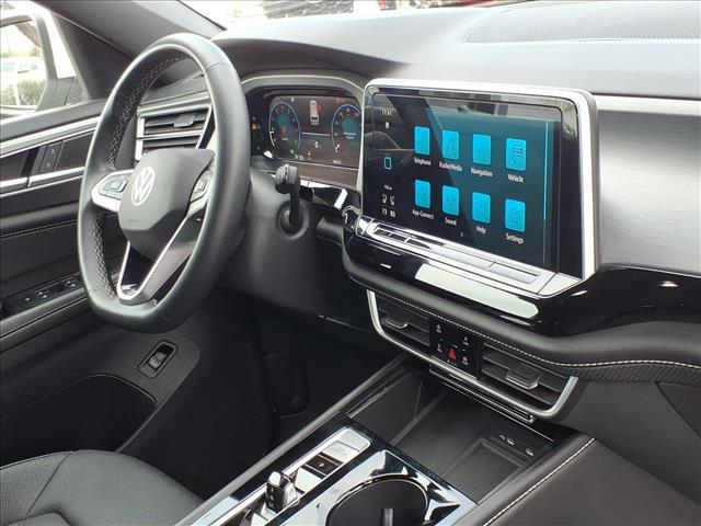 used 2024 Volkswagen Atlas Cross Sport car, priced at $27,998