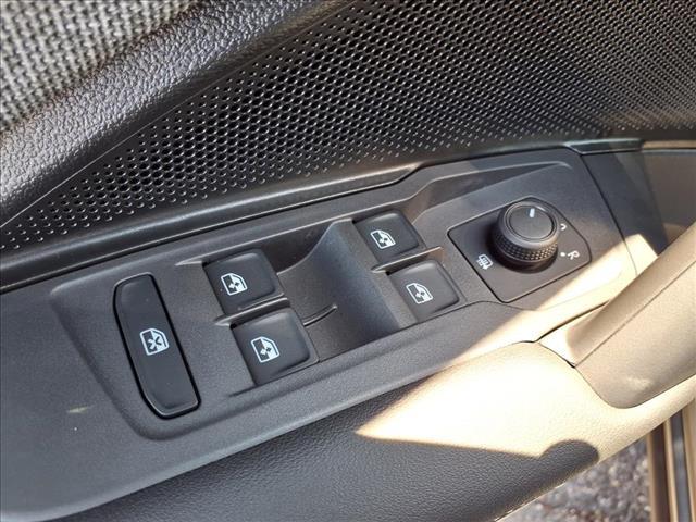 new 2025 Volkswagen Tiguan car, priced at $29,882