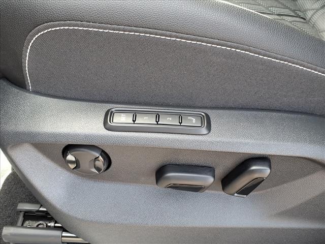 new 2026 Volkswagen Atlas car, priced at $56,804