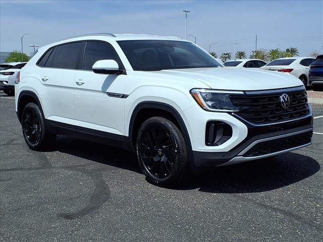 new 2026 Volkswagen Atlas Cross Sport car, priced at $47,151