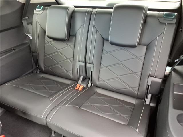 new 2026 Volkswagen Atlas car, priced at $49,723