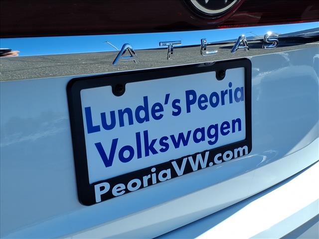 new 2026 Volkswagen Atlas car, priced at $46,648