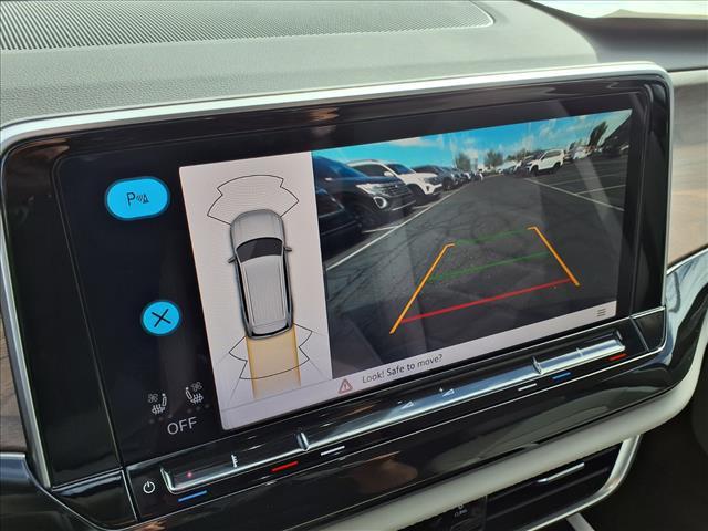 new 2026 Volkswagen Atlas car, priced at $44,738