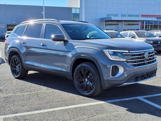 new 2026 Volkswagen Atlas car, priced at $48,122