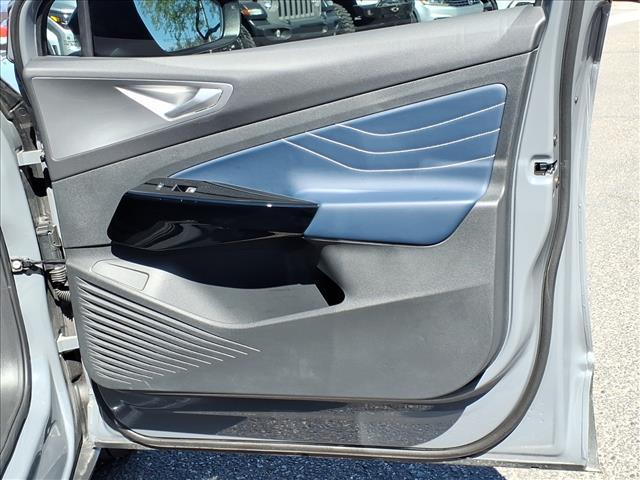 used 2025 Volkswagen ID.4 car, priced at $31,998