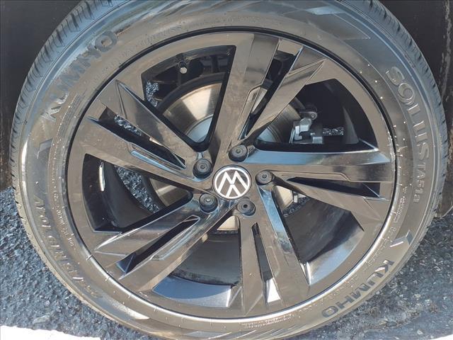 used 2024 Volkswagen Tiguan car, priced at $26,998