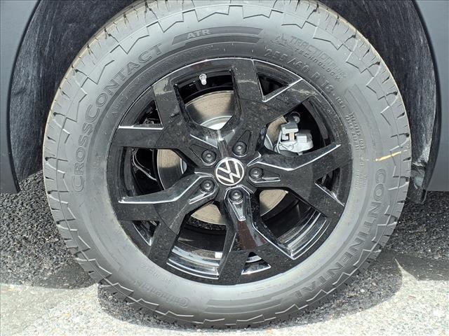 new 2026 Volkswagen Atlas car, priced at $48,308