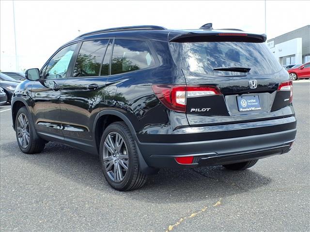 used 2022 Honda Pilot car, priced at $26,999