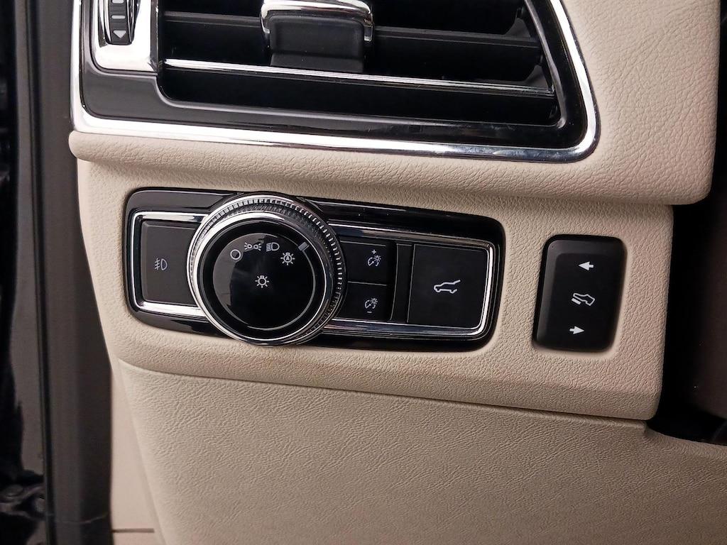 used 2020 Lincoln Navigator car, priced at $44,998