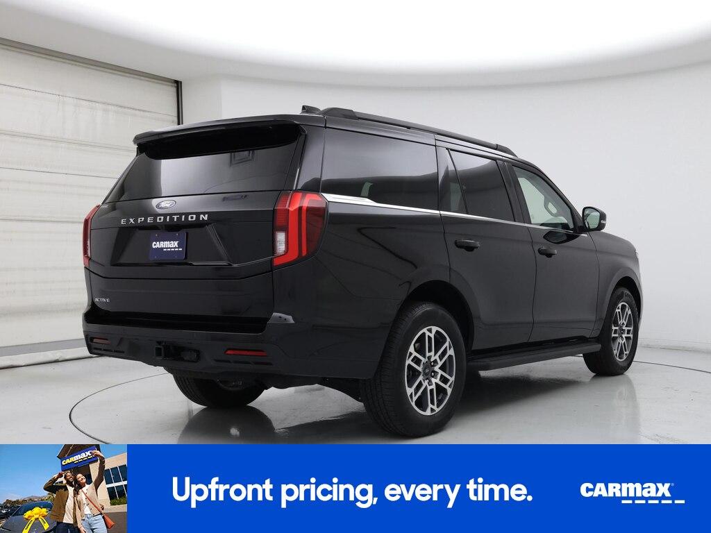 used 2025 Ford Expedition car, priced at $56,998