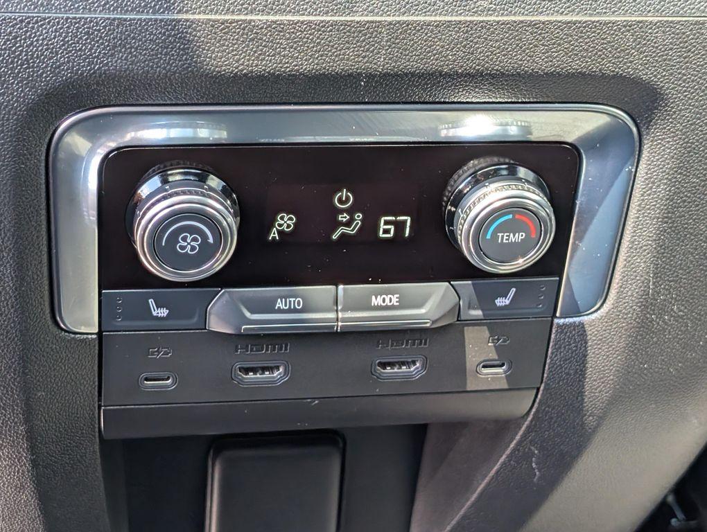 used 2025 GMC Yukon XL car, priced at $67,625