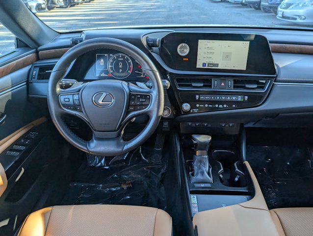 used 2024 Lexus ES 350 car, priced at $38,500