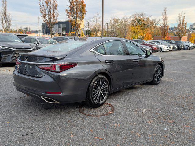 used 2025 Lexus ES 350 car, priced at $41,966