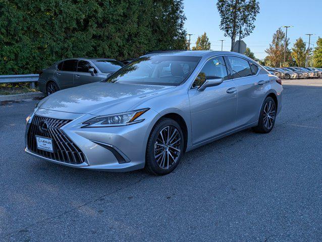used 2024 Lexus ES 300h car, priced at $41,000