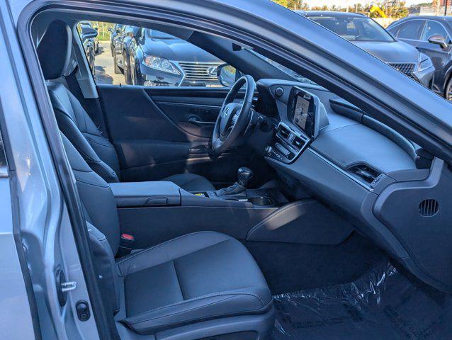 used 2024 Lexus ES 300h car, priced at $41,000