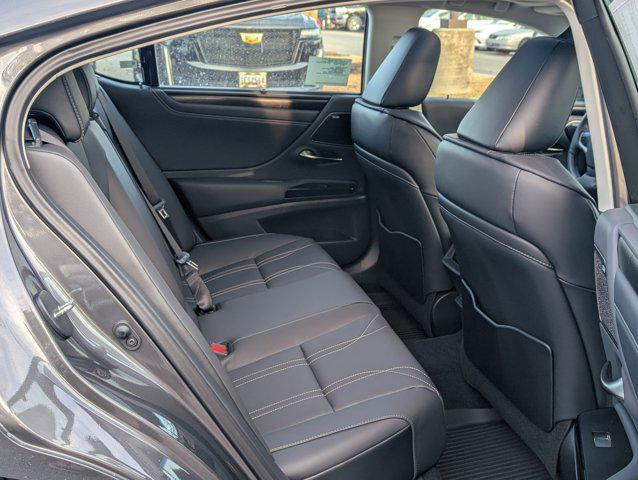 new 2025 Lexus ES 350 car, priced at $56,585