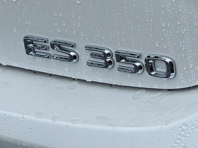 new 2025 Lexus ES 350 car, priced at $43,575