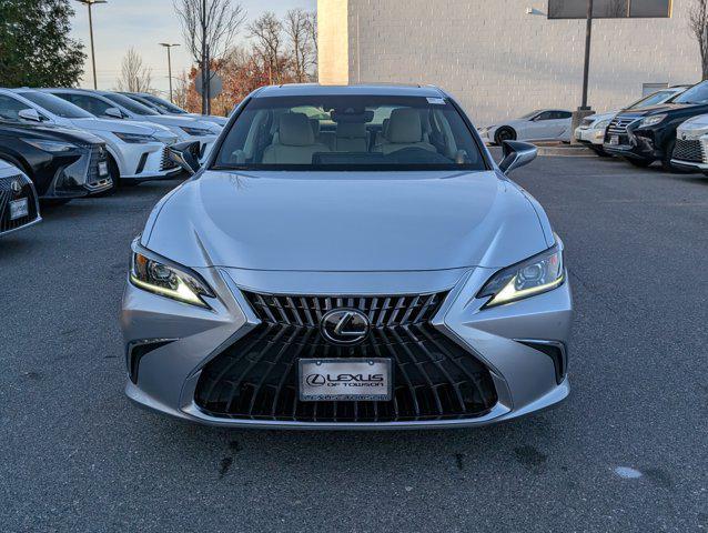 new 2025 Lexus ES 350 car, priced at $48,939
