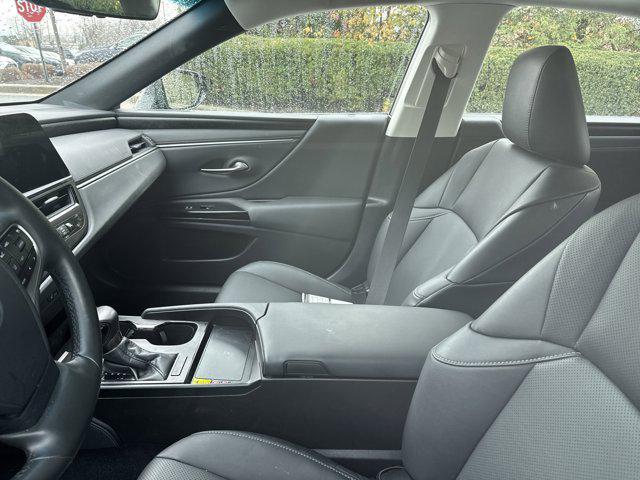 used 2025 Lexus ES 350 car, priced at $42,633