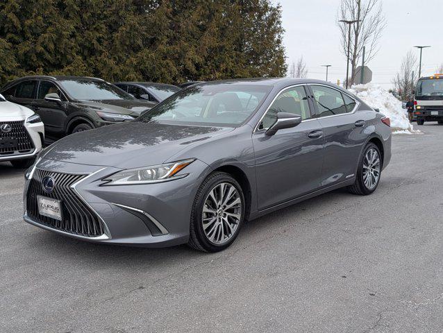 used 2019 Lexus ES 300h car, priced at $27,549