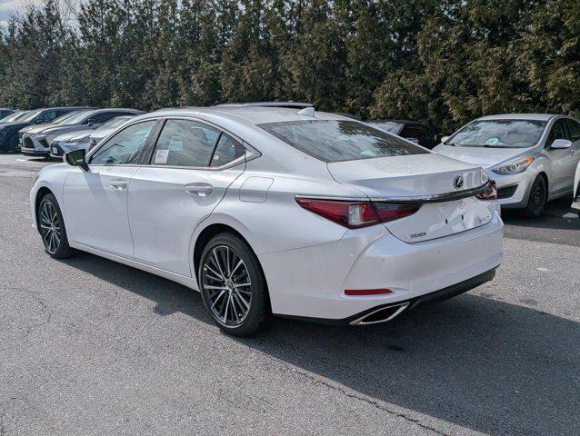 new 2025 Lexus ES 350 car