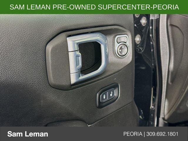 used 2022 Jeep Gladiator car, priced at $31,407
