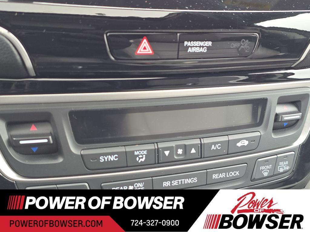 used 2020 Honda Pilot car, priced at $23,669