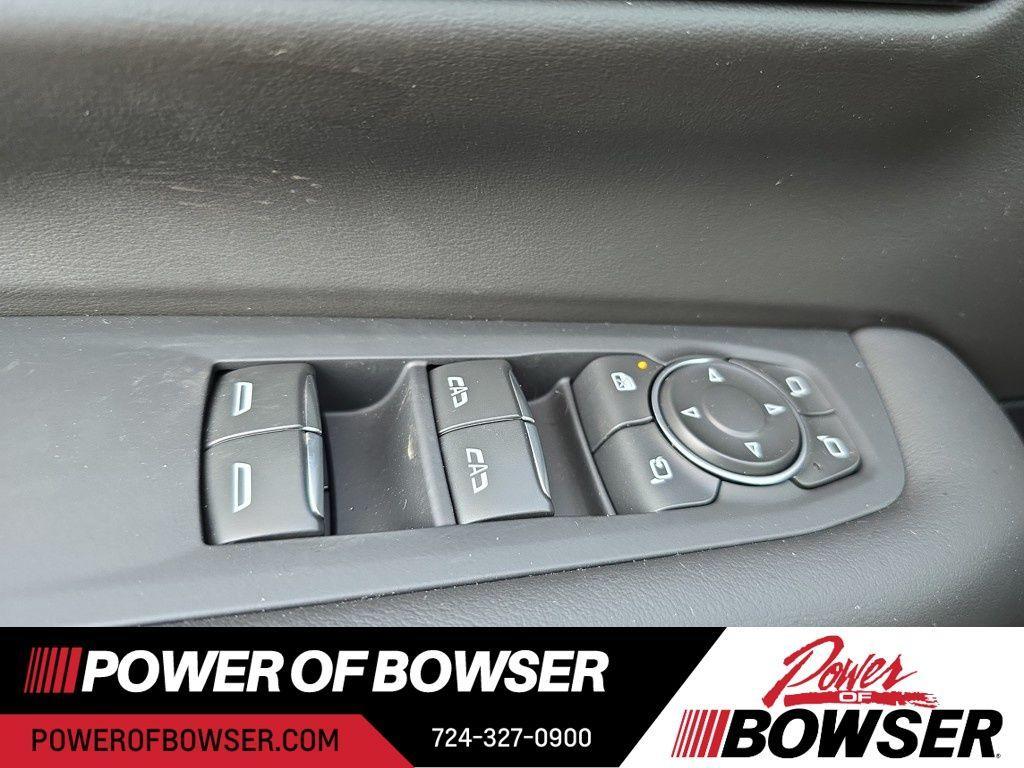 new 2025 Chevrolet Suburban car, priced at $79,887