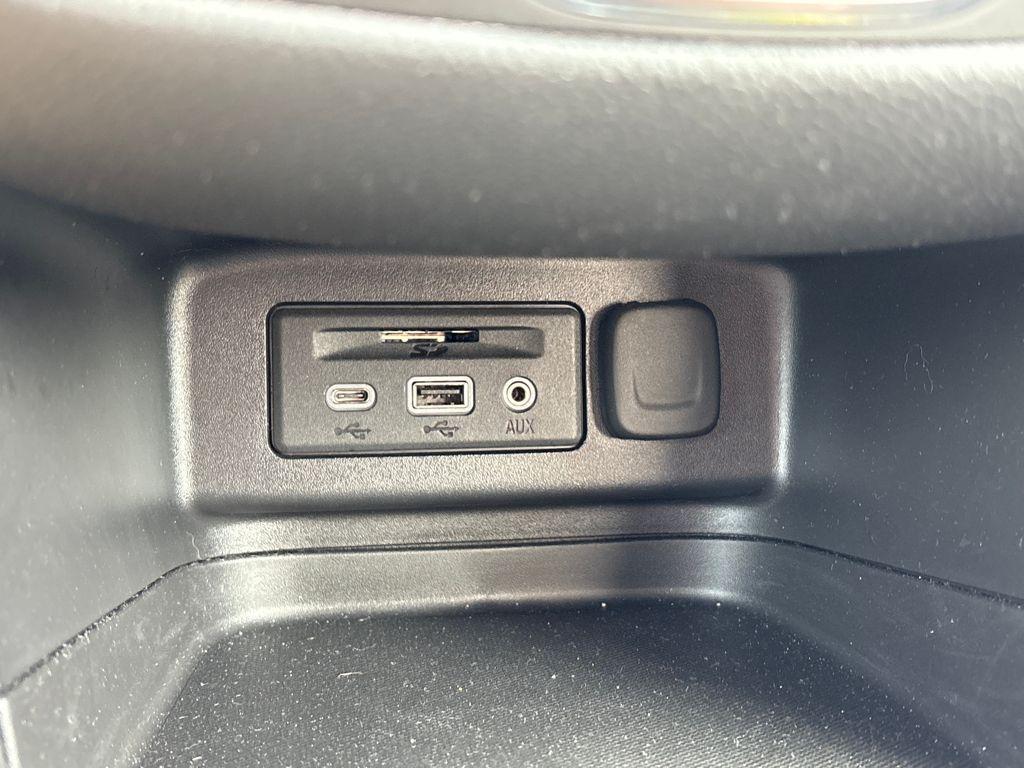 used 2024 Chevrolet Equinox car, priced at $23,769