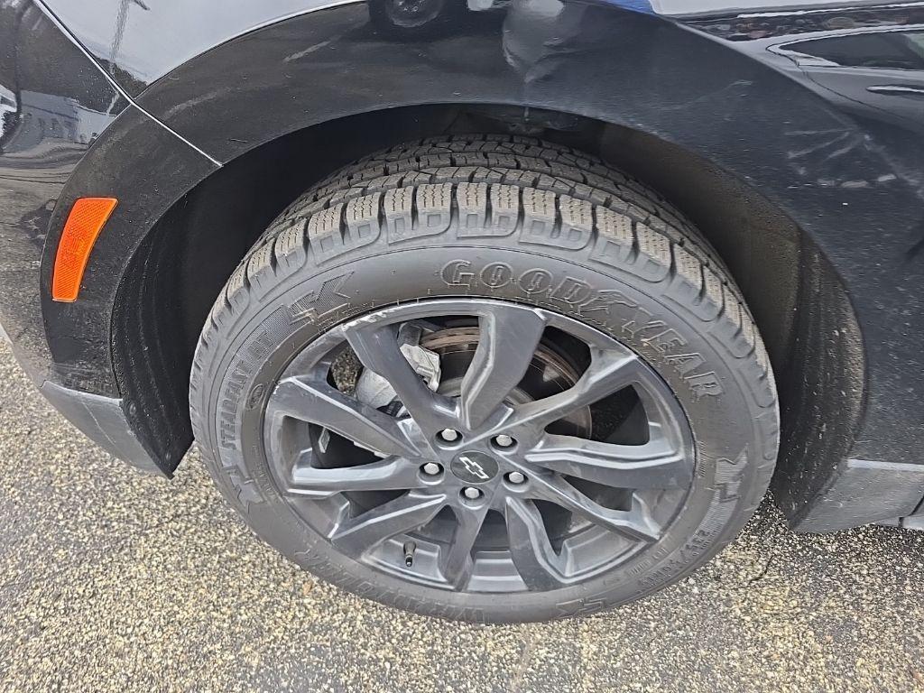 used 2024 Chevrolet Equinox car, priced at $25,268